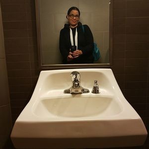 Meet your Posher, Adrienne